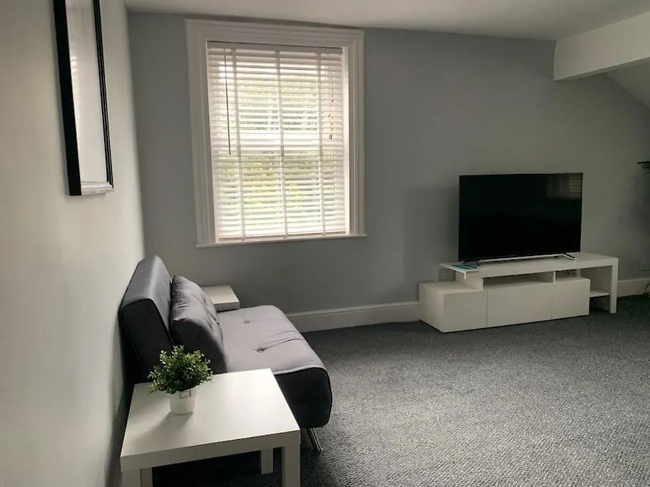 Fantastic Large 2 X Bedroom Flat, Free Parking Sale
